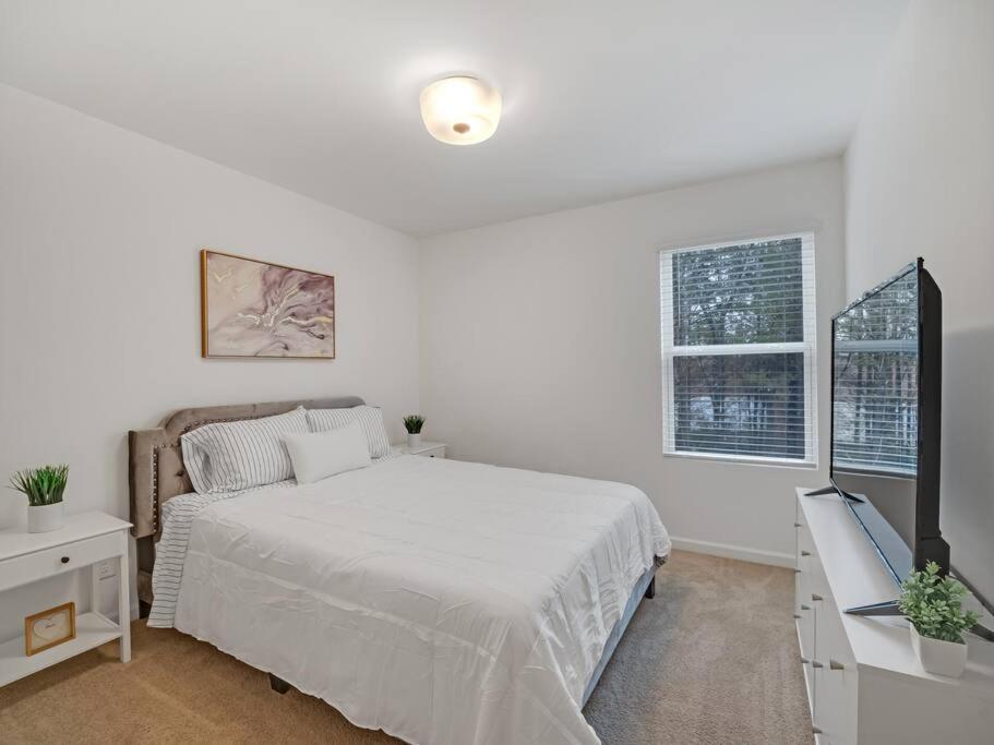 Ferienhaus Gorgeous New Townhome/charlotte! Charlotte