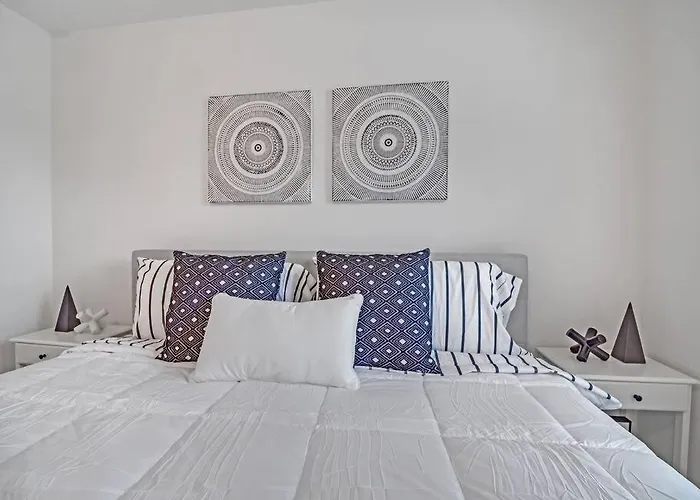 Gorgeous New Townhome/Charlotte!